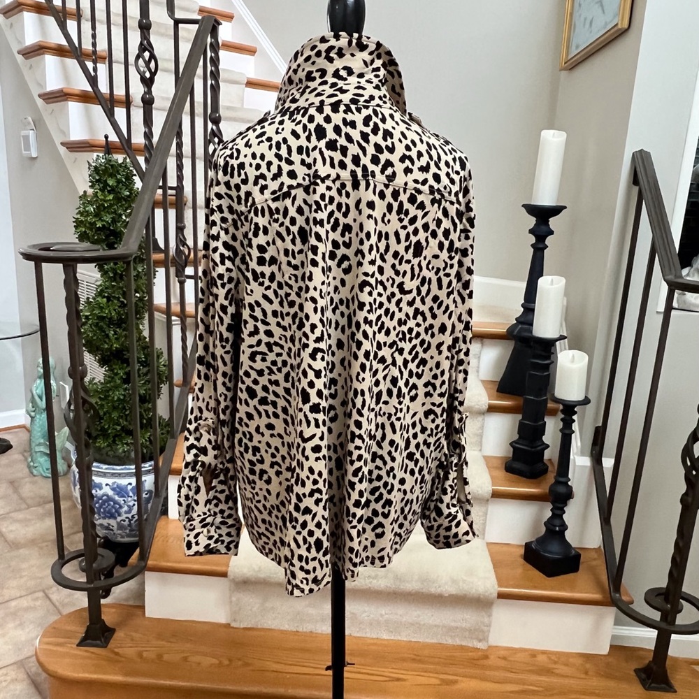 🖤🤎BELLE BY KIM GRAVEL LEOPARD TOP🖤🤎 - Picture 4 of 12